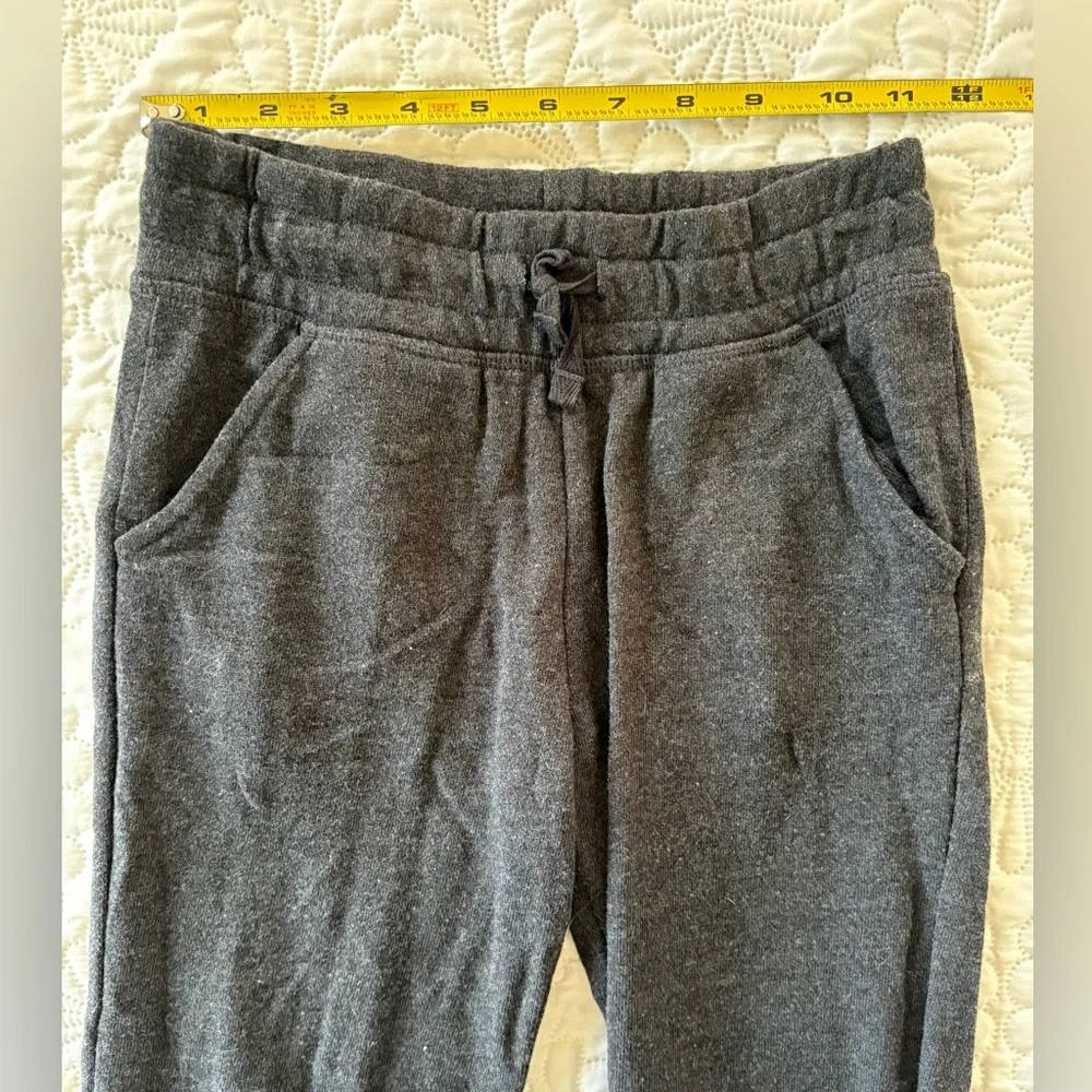Disney princess, yellow hoodie, limited edition, gray sweatpants girls size 7